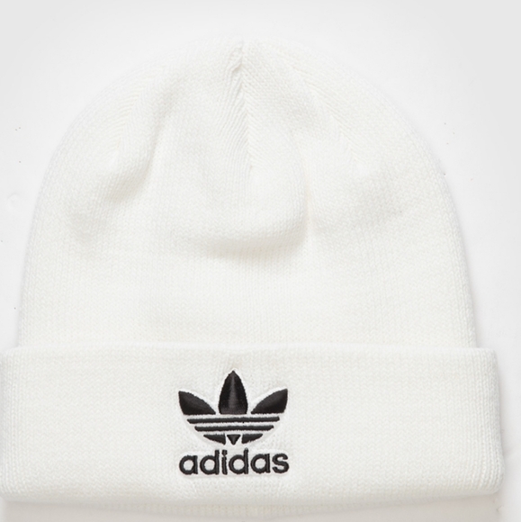 NWT Women's Adidas Trefoil Beanie - Picture 2 of 11